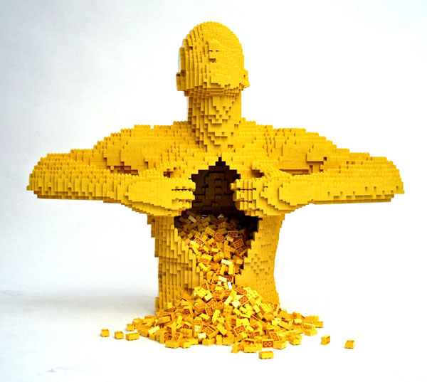 lego16 скульптура из lego